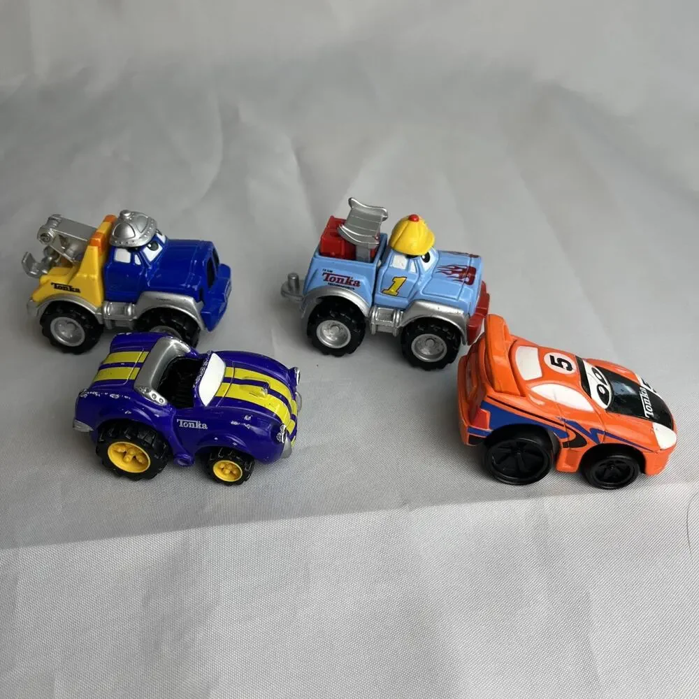 Lot of 8 Tonka CHUCK AND FRIENDS Diecast And Plastic Cars And Trains 2003/2008